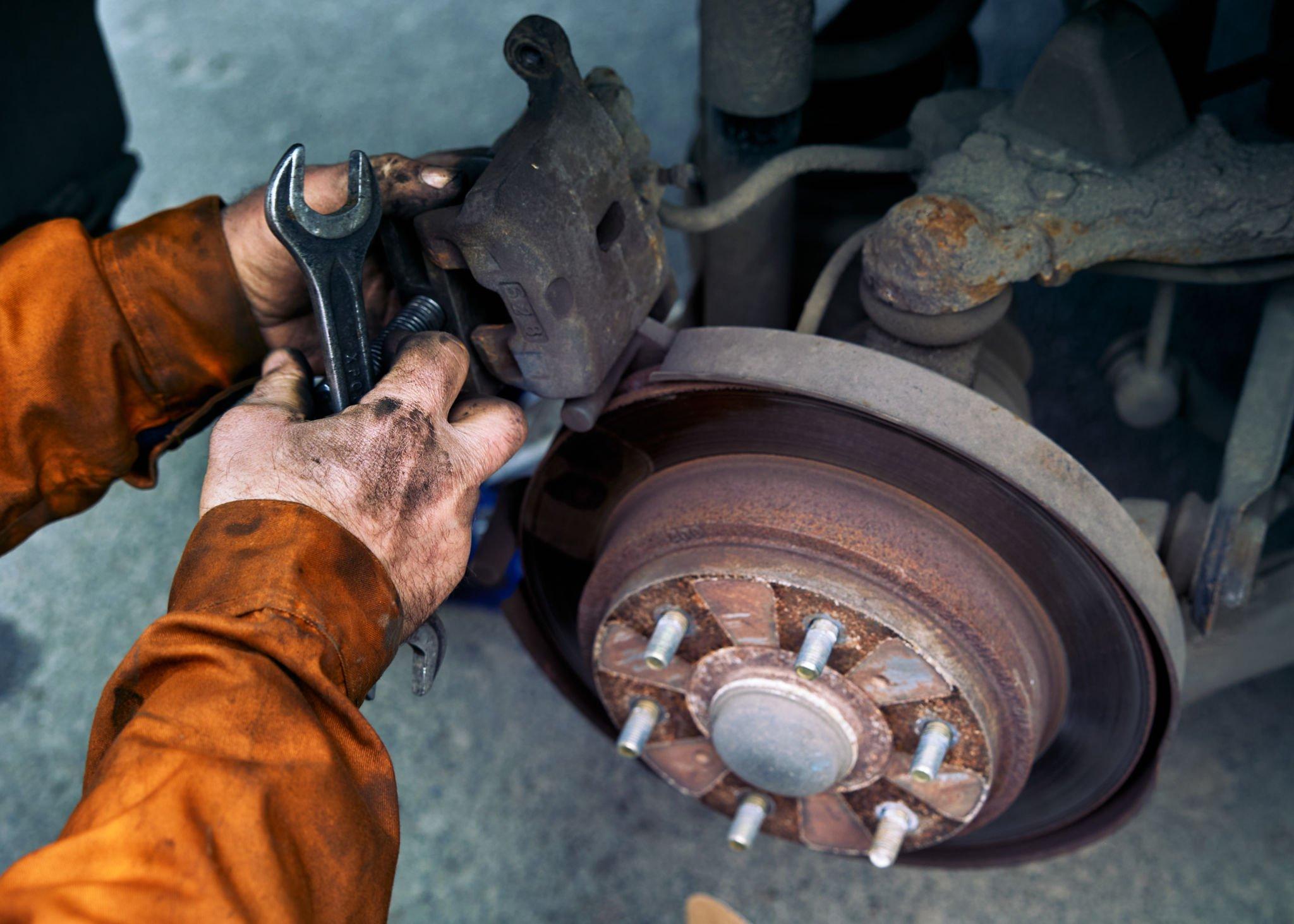 How To Remove Rust From Brake Rotors Layman Autos